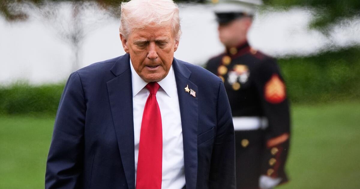 Trump dice que nosotros está en ‘conflicto armado’ con carteles de drogas después de ordenar huelgas en el Caribe