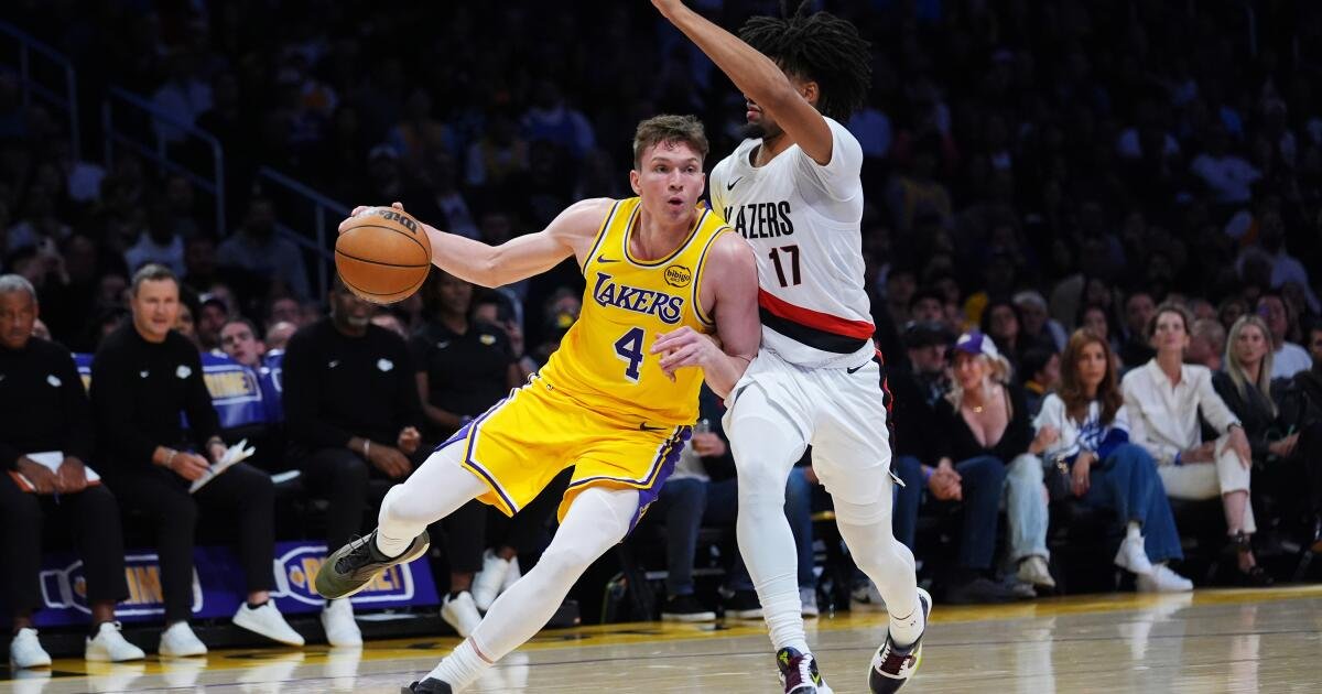 A pesar de los 41 puntos de Austin Reaves, los Lakers con escasez de personal no son rival para los Trail Blazers