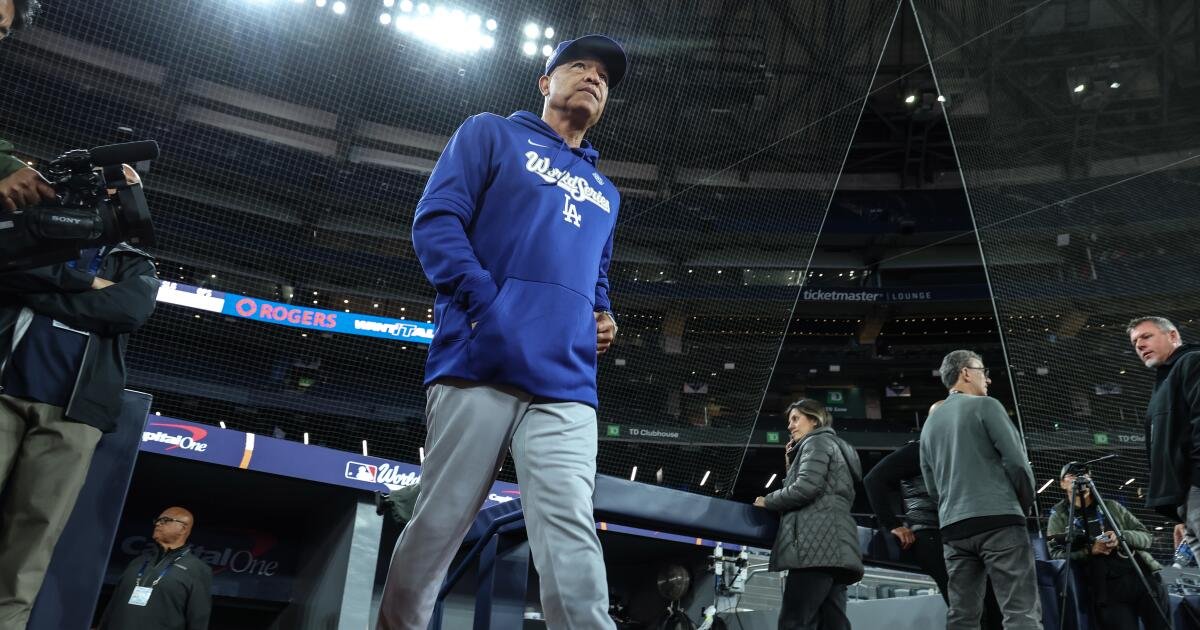 The Sports Report: Dave Roberts desafía a los Dodgers