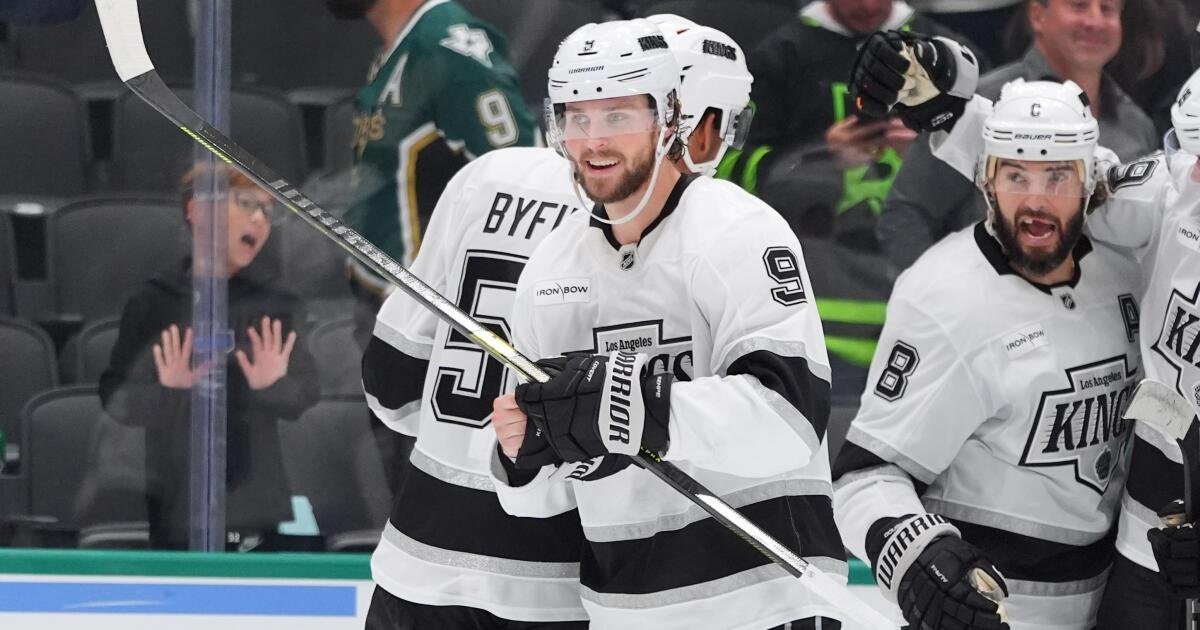 Por segundo partido consecutivo, Adrian Kempe anota en tiempo extra para darle la victoria a los Kings