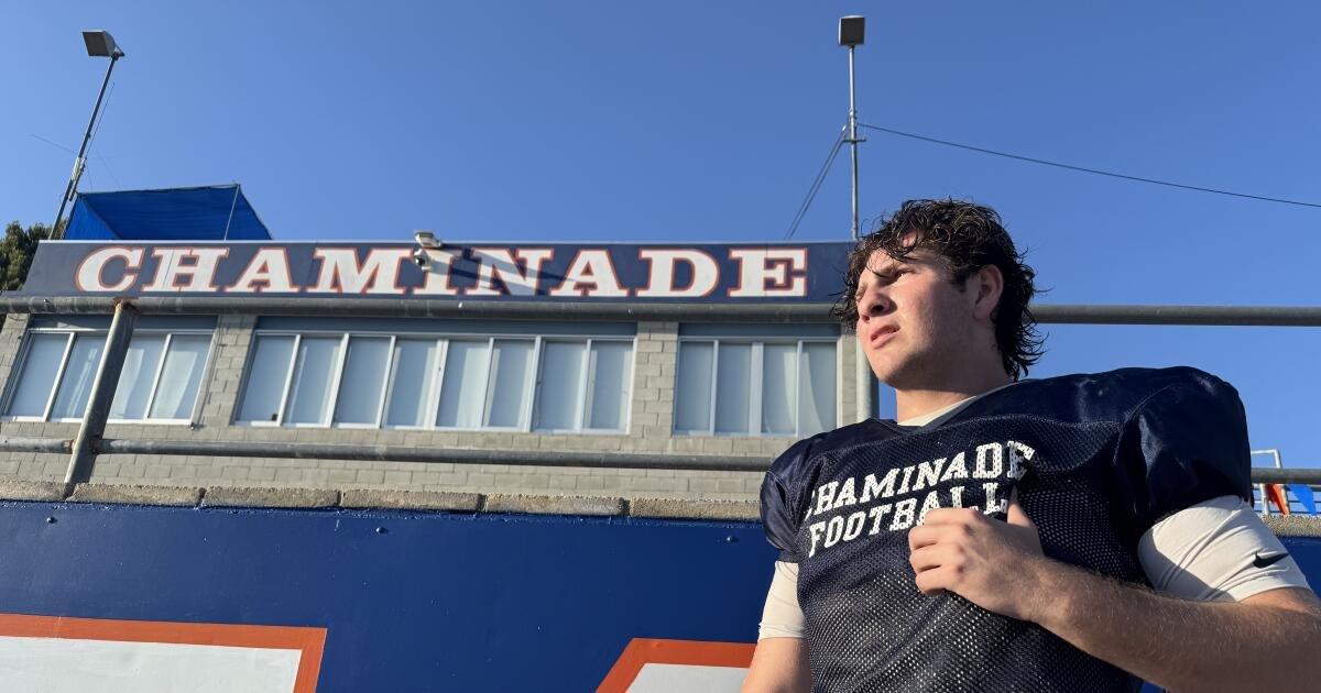 Un jugador descubre que «el césped no siempre es más verde» en otros deportes de secundaria