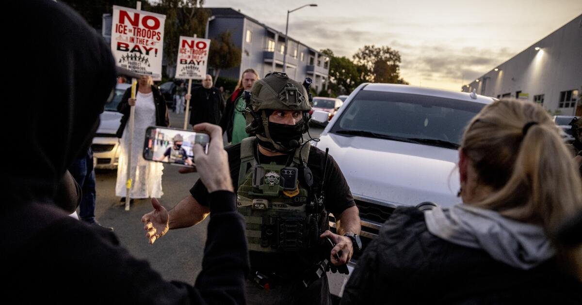 Trump cancela el 'aumento' de San Francisco, pero East Bay se prepara para la acción mientras estallan las protestas