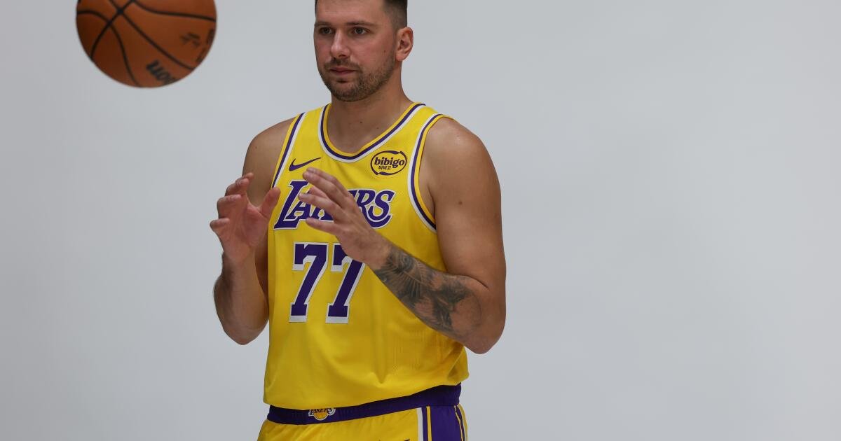 Luka Doncic no jugará este fin de semana en los juegos de pretemporada de los Lakers