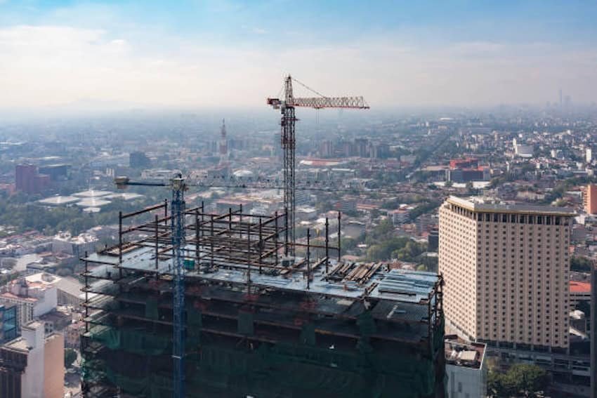 El continuo declive del sector de la construcción alarma a los líderes de la industria que habían pedido más inversión pública