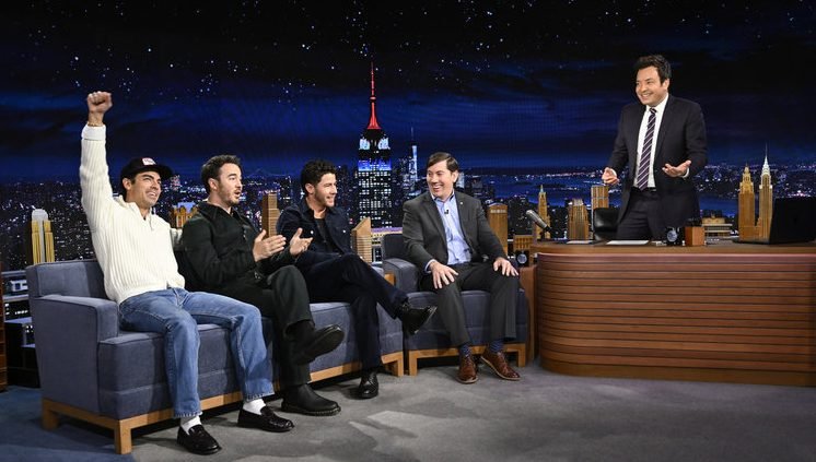 Who Is Scott Kelly? Meet the Man Whose Résumé Was Viewed at a Jonas Brothers Concert