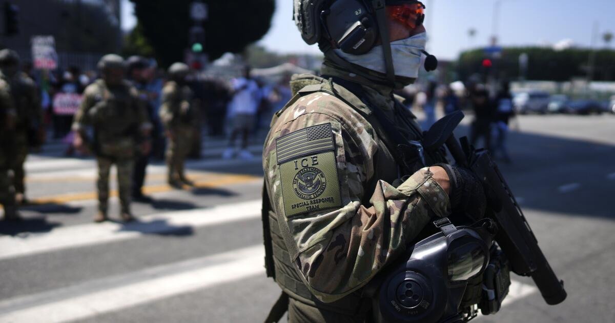 Los republicanos de California están divididos sobre las políticas de control de inmigración de Trump, según una encuesta