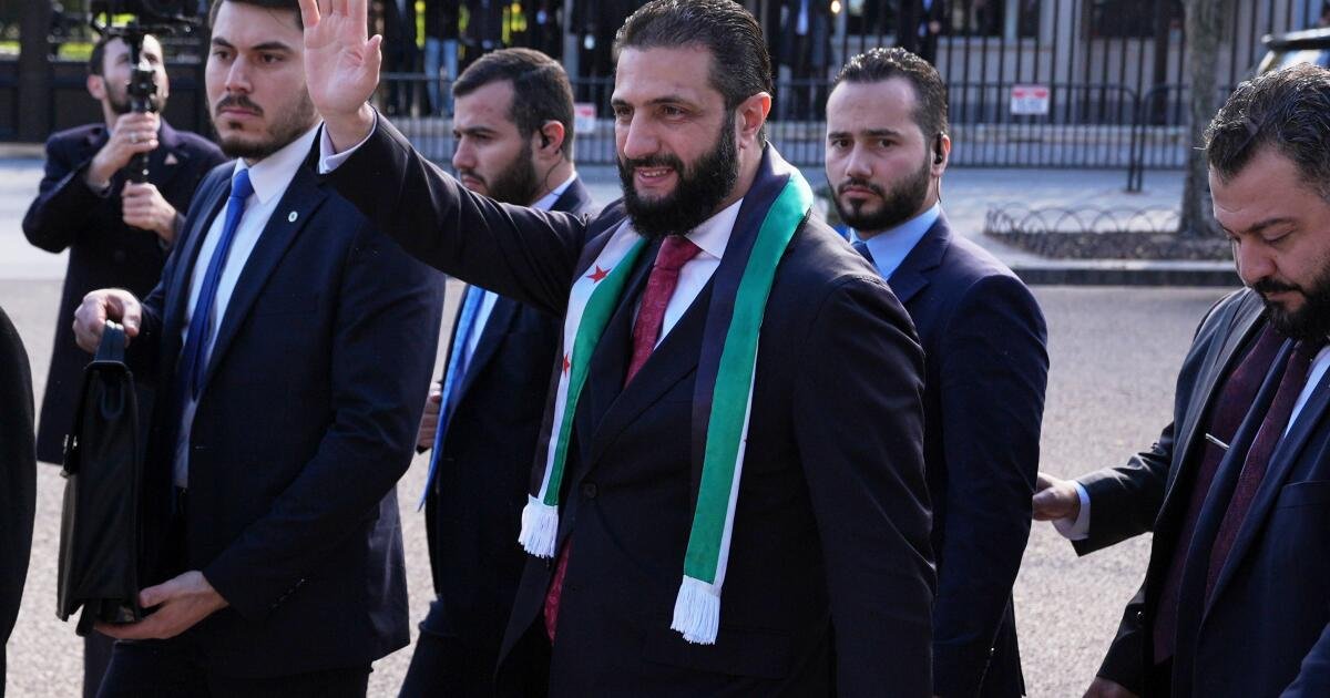 Trump recibe por primera vez al líder sirio Al-Sharaa en la Casa Blanca