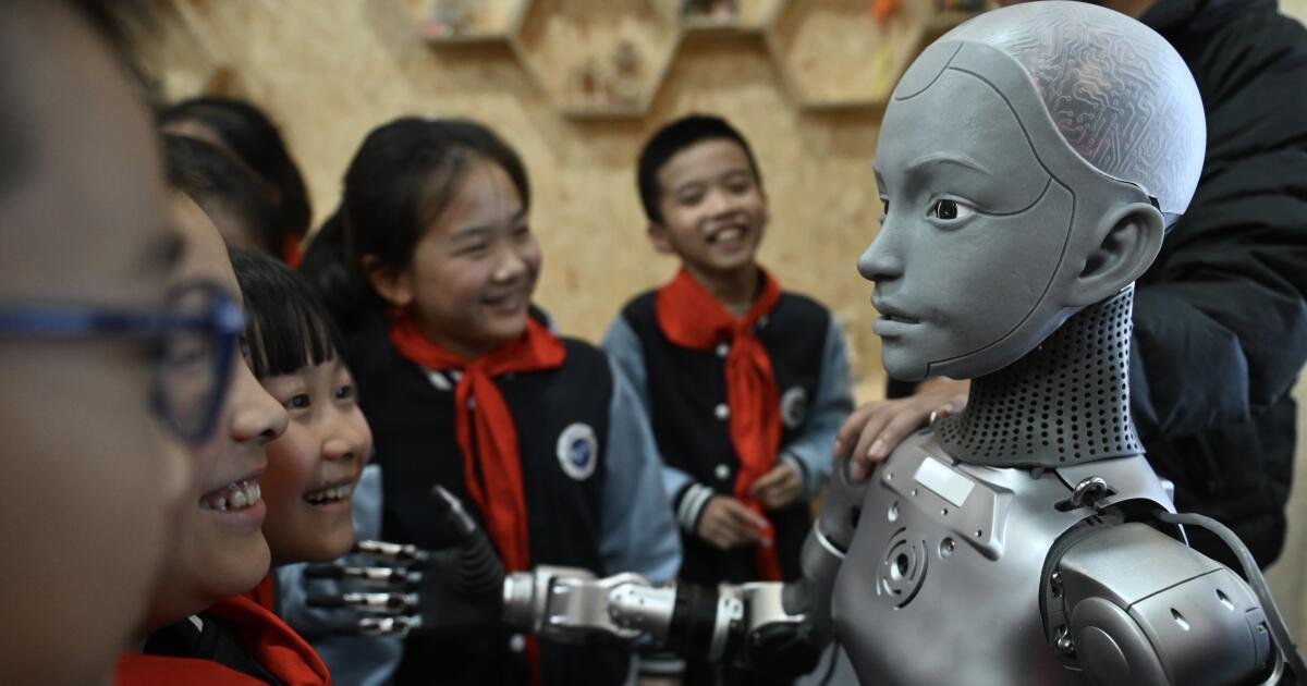 Dentro de la carrera para entrenar robots de IA para que actúen como humanos en el mundo real