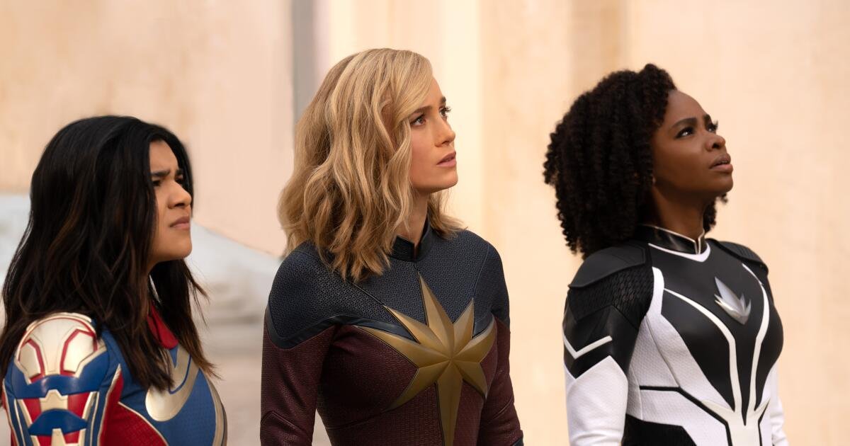 Los consumidores están gastando 22 dólares más al mes en promedio en servicios de streaming. ¿Por qué los precios siguen subiendo?