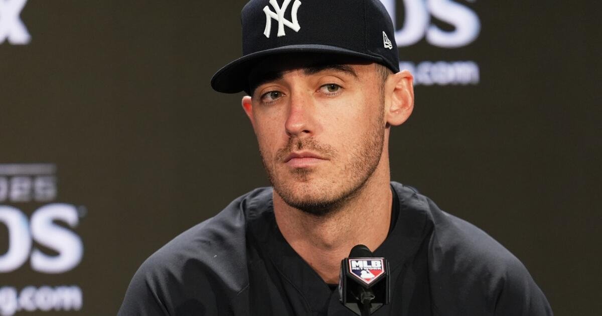 Los Dodgers necesitan un jardinero. Cody Bellinger es agente libre. ¿Será posible un reencuentro?