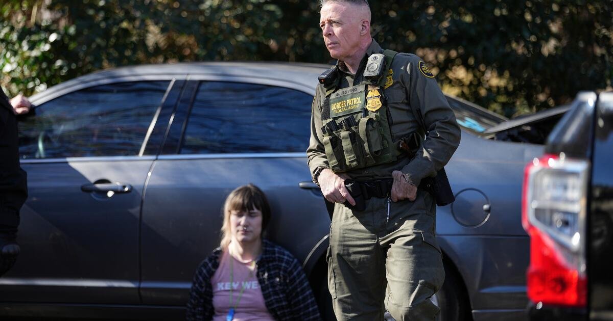 Nieta del autor de ‘La telaraña de Charlotte’ molesta por el uso de su título en la represión de la inmigración