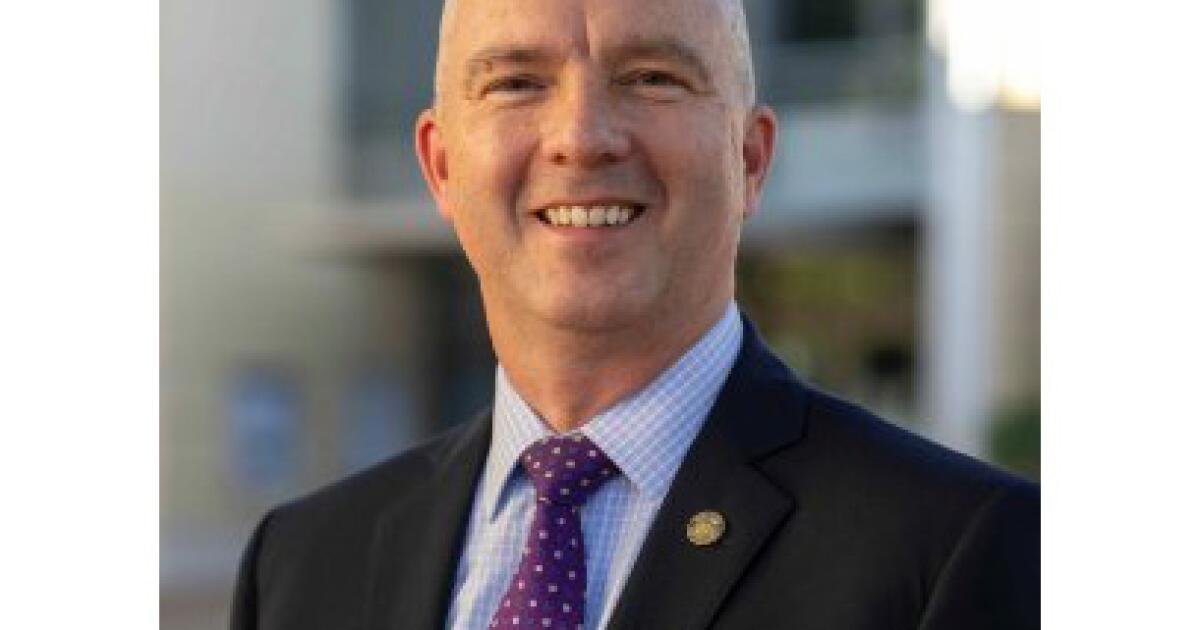 El fiscal de California retuitea imágenes del ataque del 11 de septiembre mientras critica a Mamdani