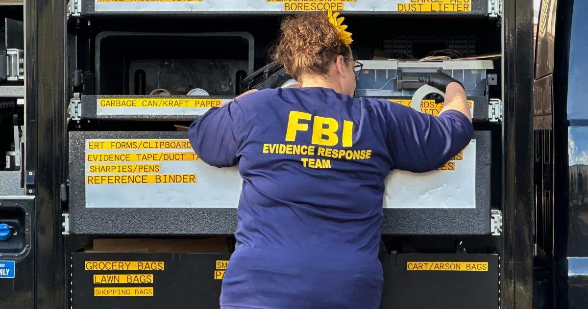 Dos hombres acusados ​​de planear ataques terroristas en bares LGBTQ+ en el área de Detroit