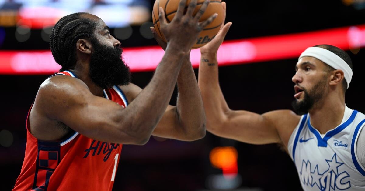 James Harden anota 31 pero el Magic derrota a los Clippers
