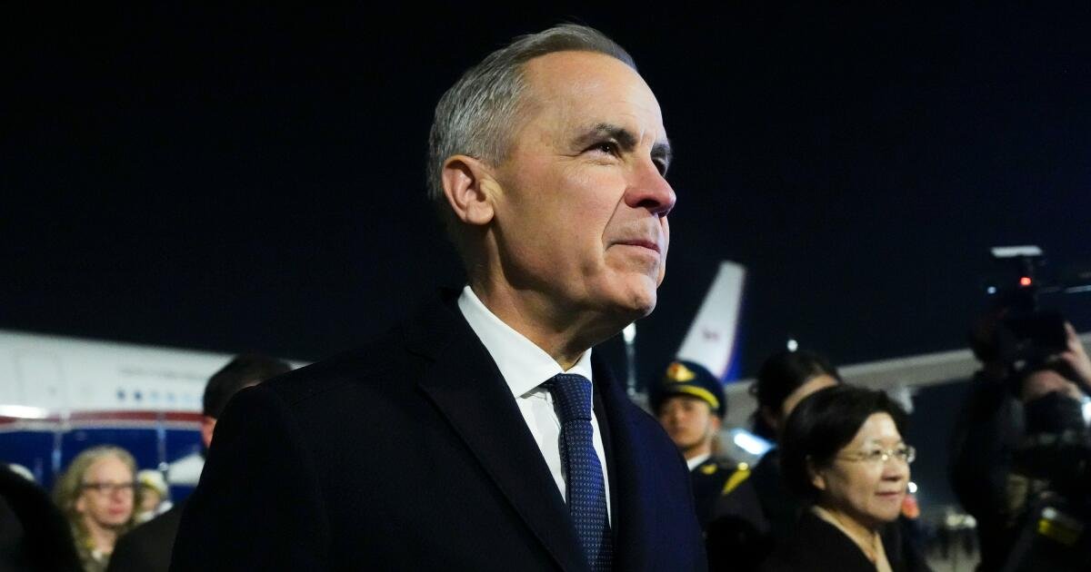 El primer ministro canadiense, Mark Carney, inicia una histórica visita de cuatro días a China para mejorar las relaciones